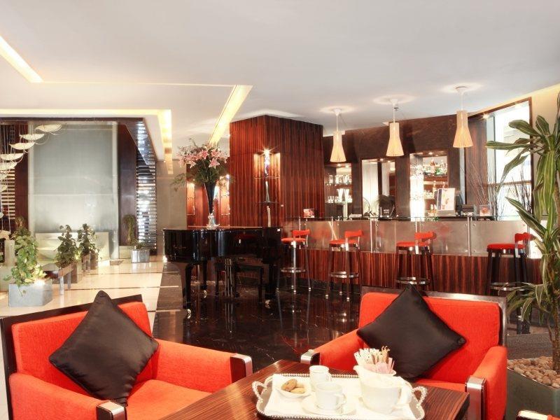Le Royal Tower Hotel Kuwait City Exterior photo