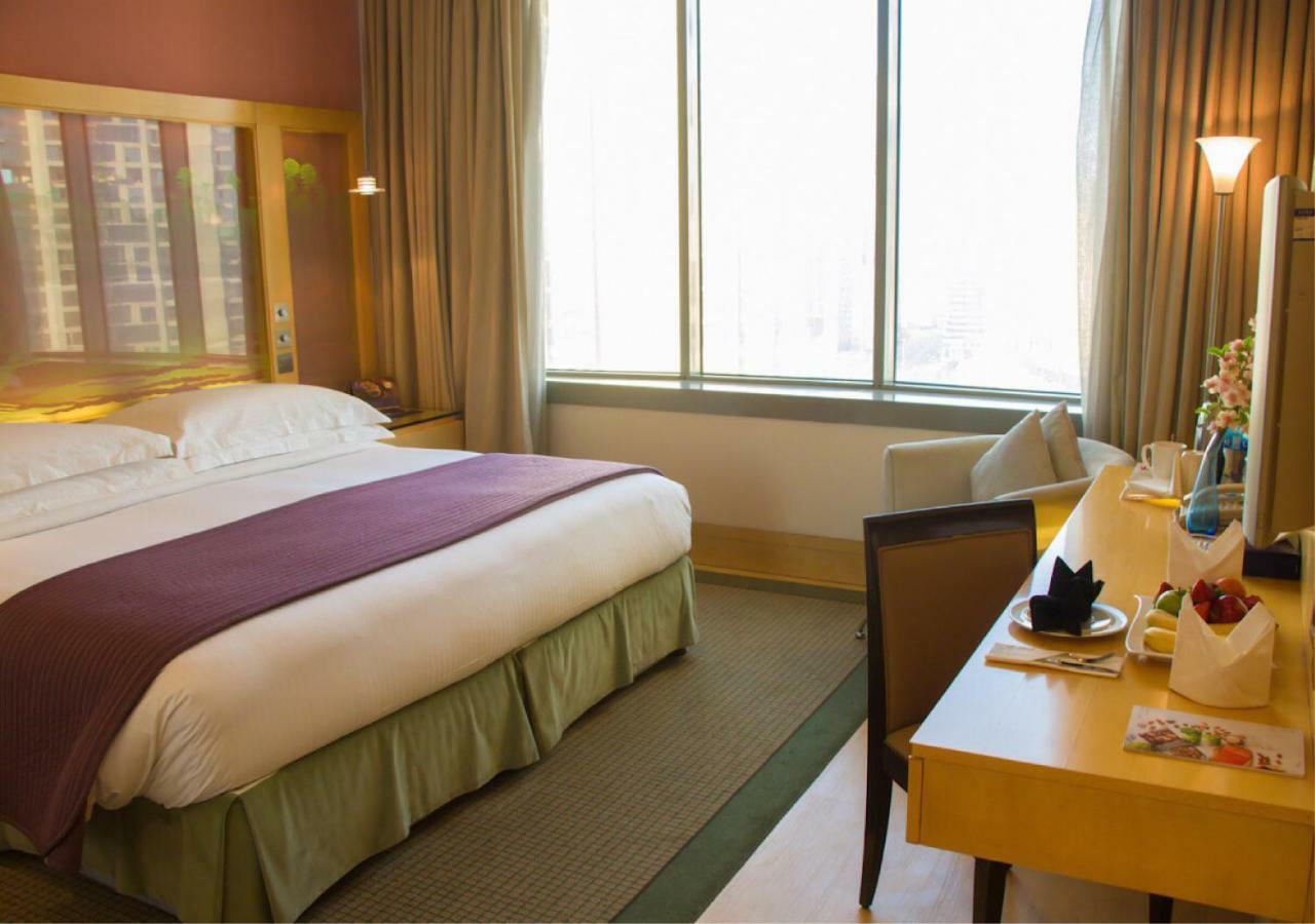 Le Royal Tower Hotel Kuwait City Exterior photo